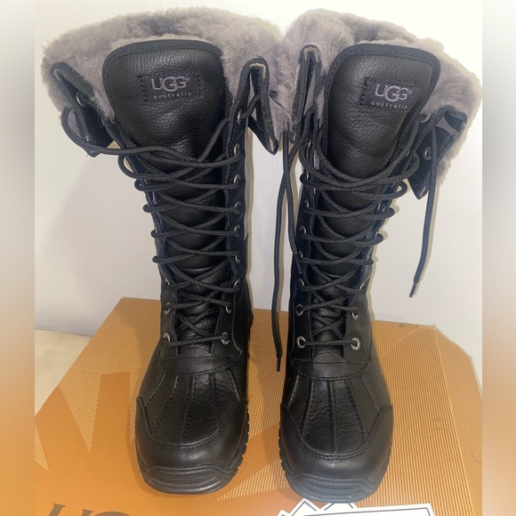 UGG ADIRONDACK BOOTS - Picture 4 of 13